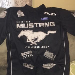 Men’s XL JH Design Mustang shirt